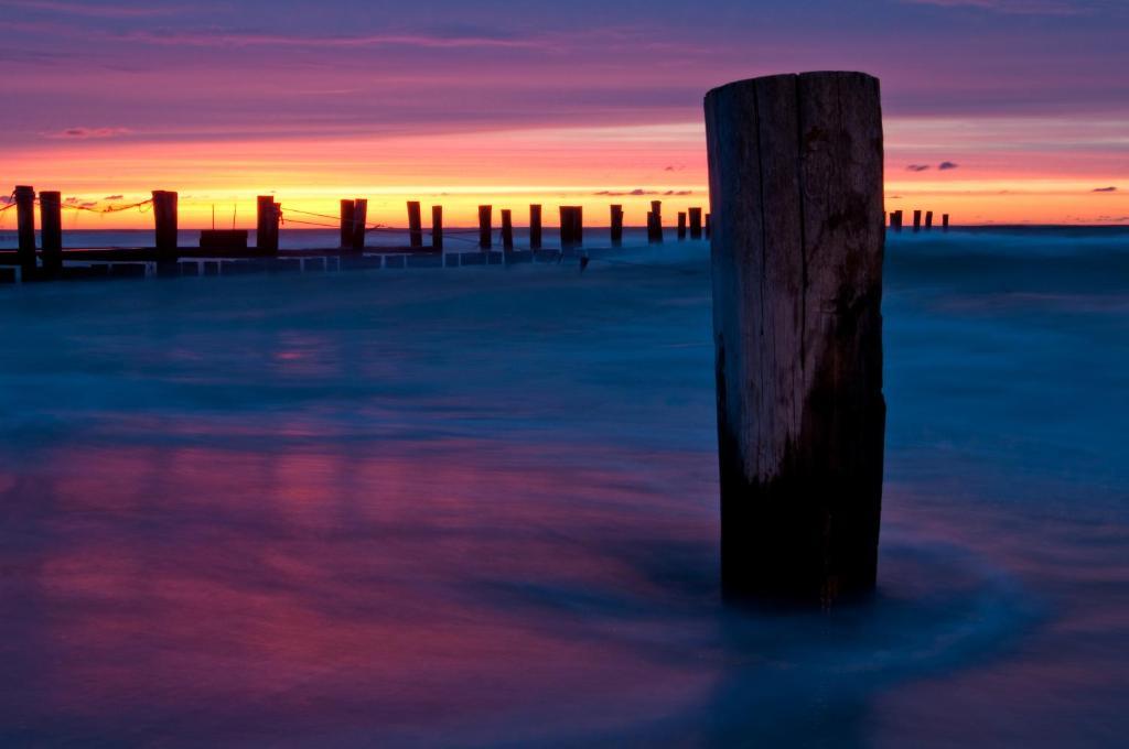 Hotel & Restaurant Seebruecke Zingst Pokoj fotografie